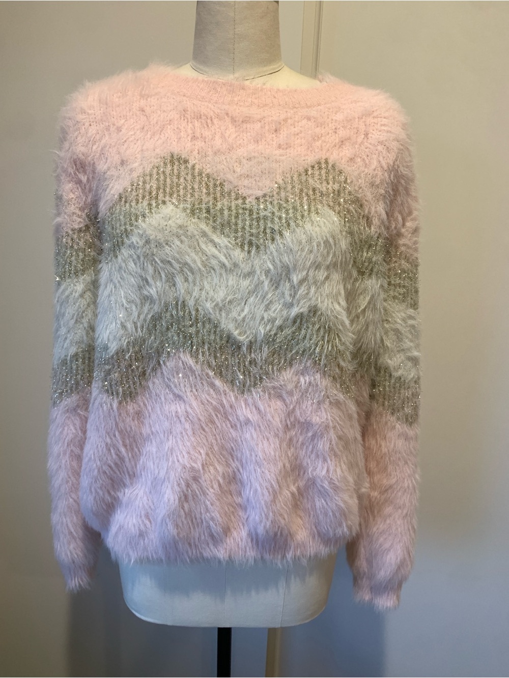 Fuzzy Chevron Crewneck Sweater - Pink & Light Gray